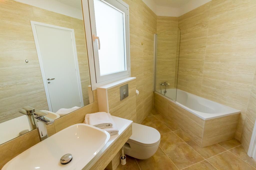 Villa Riverside Polis Eksteriør bilde