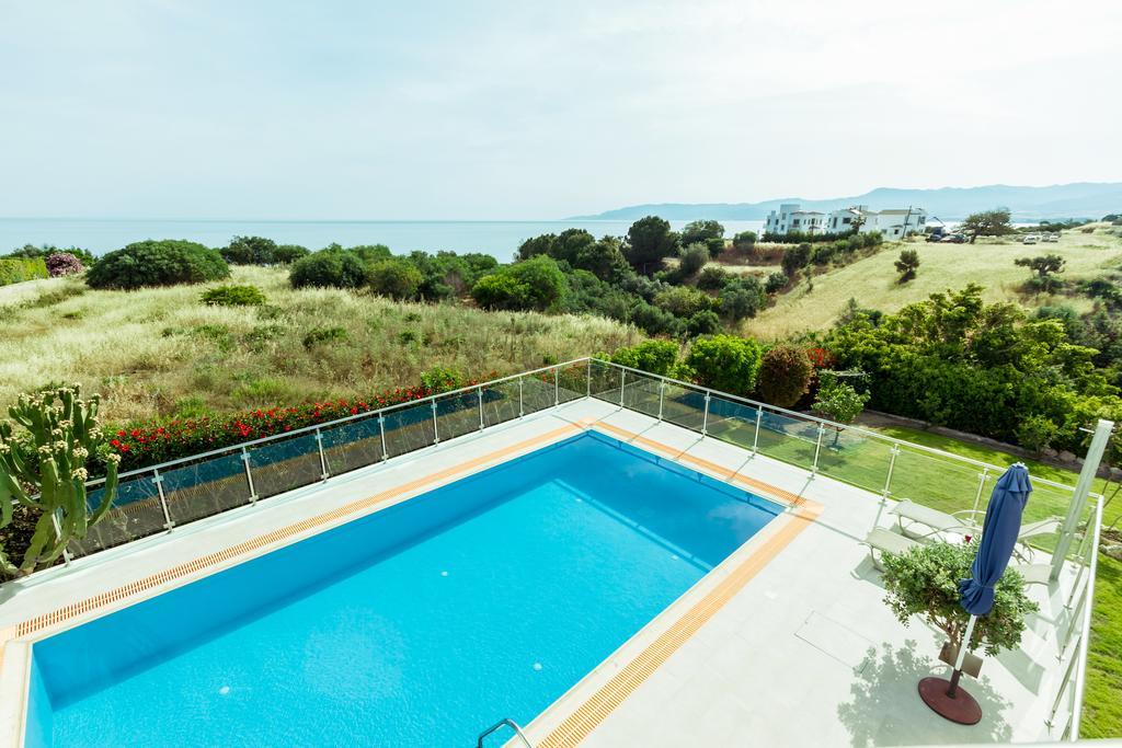 Villa Riverside Polis Eksteriør bilde
